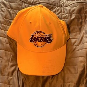 Los Angeles Lakers Fitted Hat